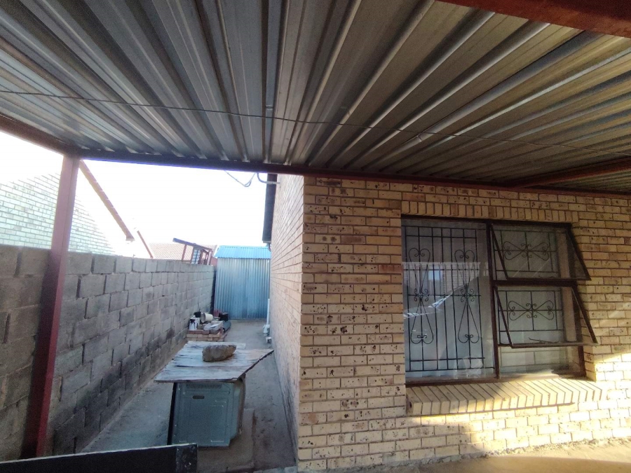 3 Bedroom Property for Sale in Grasslands Free State